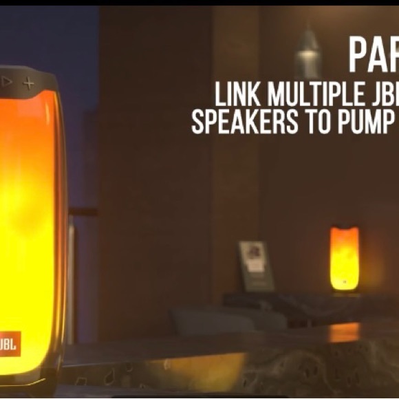 (New) JBL Pulse 4 Portable Speaker - Picture 10 of 11